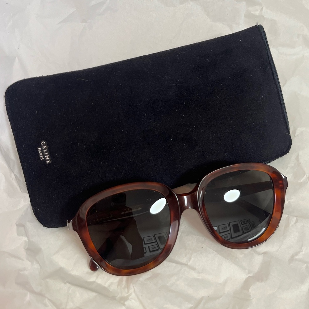 SOLD Céline Phoebe Philo Era Tortoiseshell Sunglasses w/ Original Case CL 41448